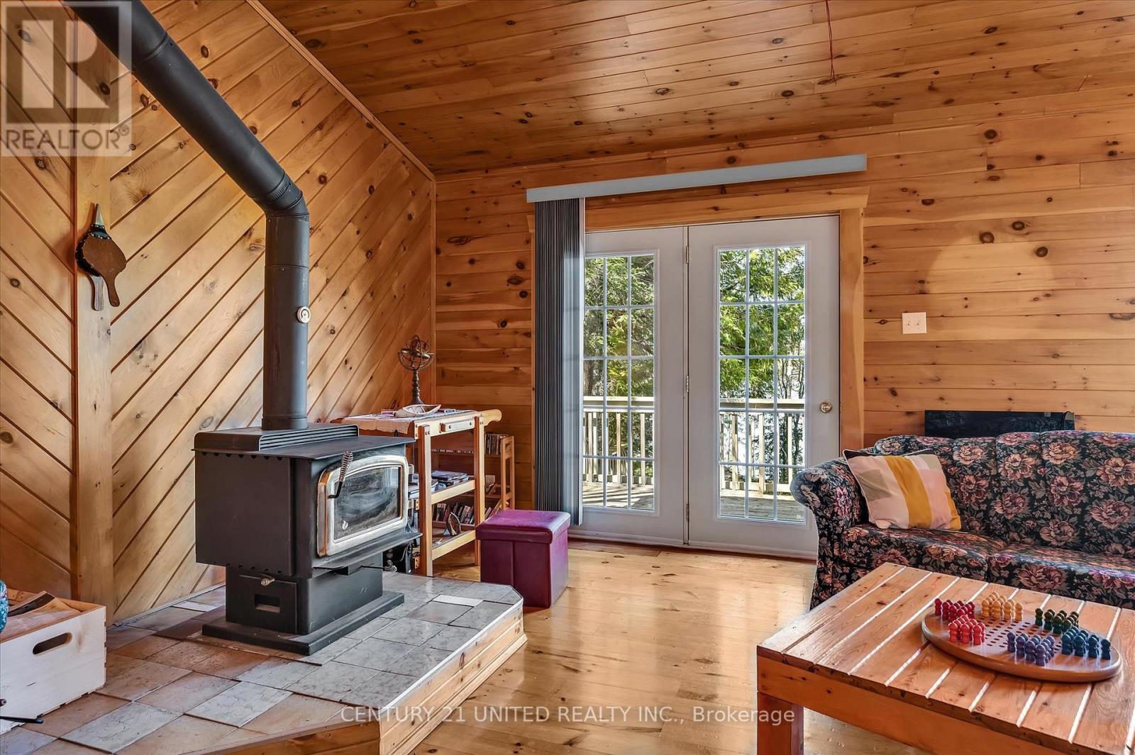 557 Wao Catchacoma Lake, Trent Lakes, Ontario  K0L 1J0 - Photo 22 - X12146684