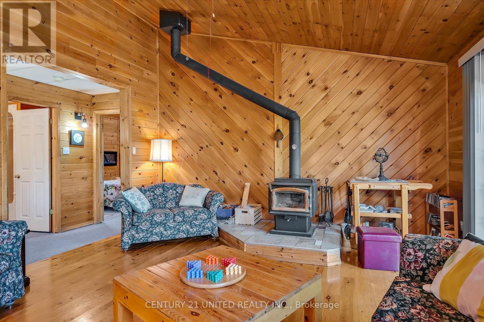 557 Wao Catchacoma Lake, Trent Lakes, Ontario  K0L 1J0 - Photo 23 - X12146684