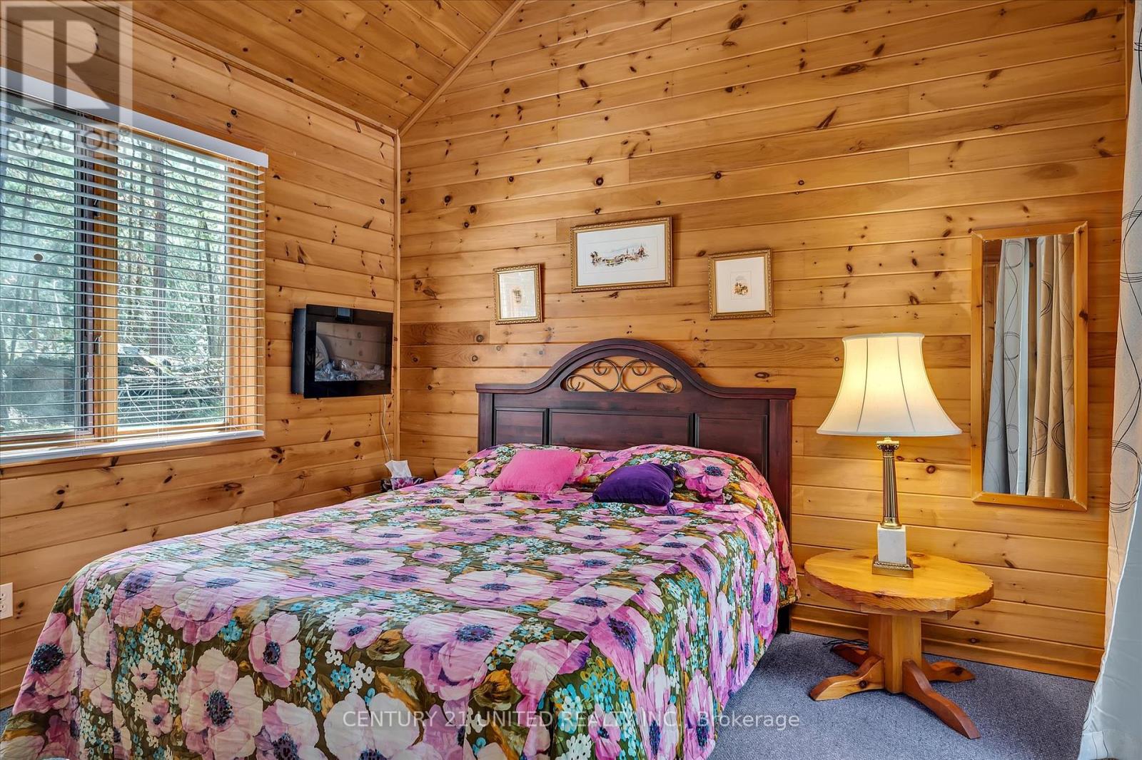 557 Wao Catchacoma Lake, Trent Lakes, Ontario  K0L 1J0 - Photo 33 - X12146684