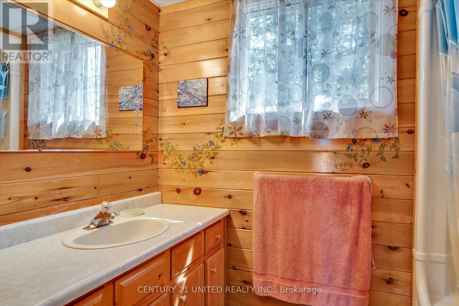 557 Wao Catchacoma Lake, Trent Lakes, Ontario  K0L 1J0 - Photo 36 - X12146684