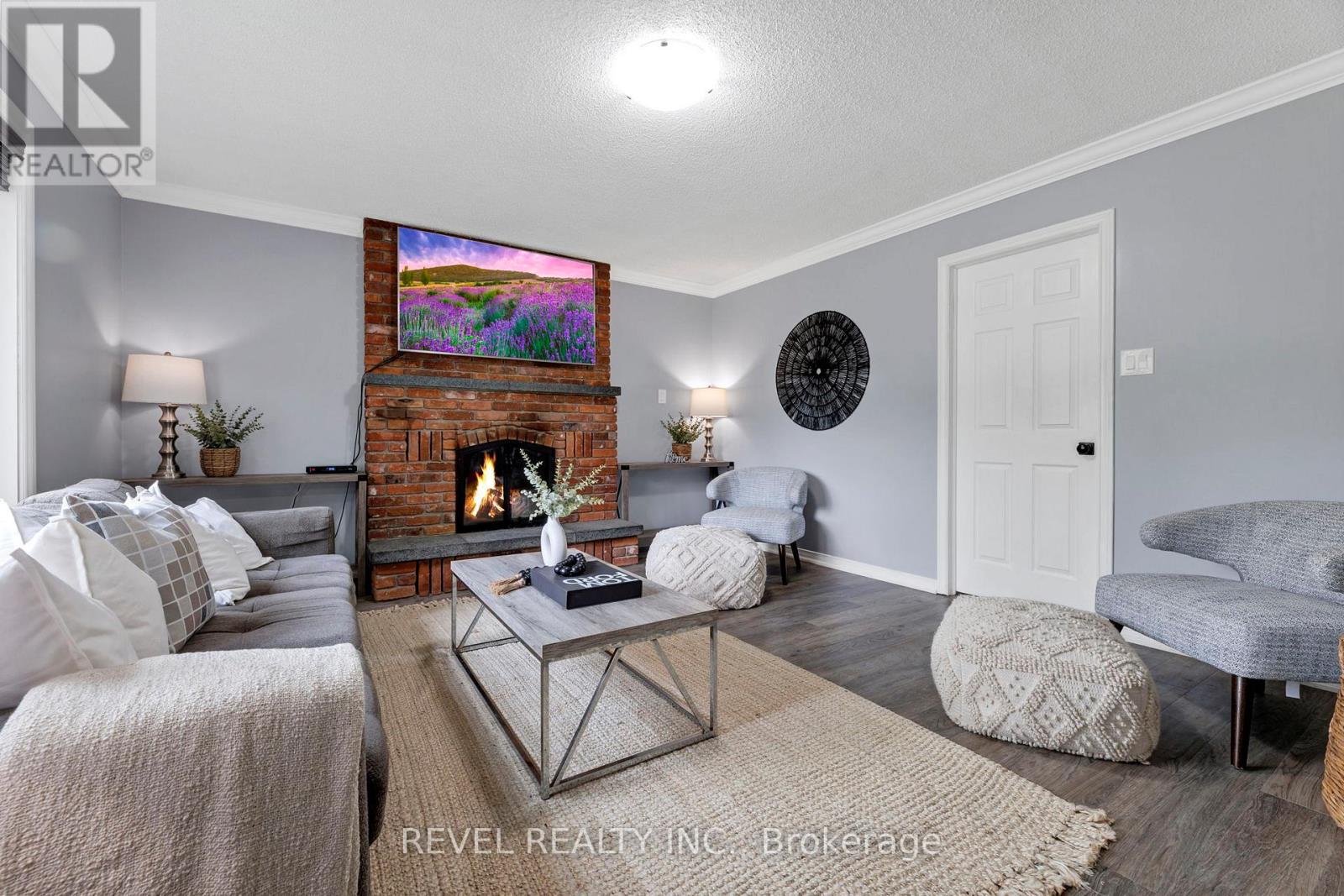 46 Royal Estate Drive, Kawartha Lakes (Pontypool), Ontario  L0A 1K0 - Photo 14 - X12146814