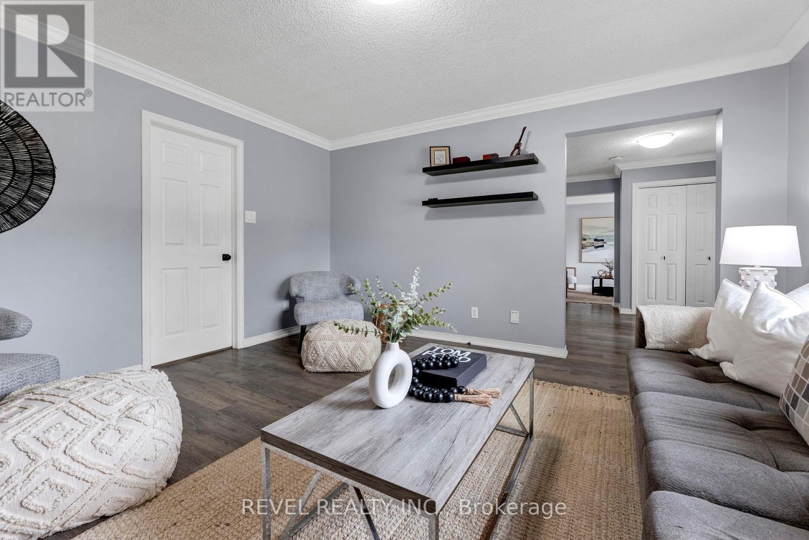 46 Royal Estate Drive, Kawartha Lakes (Pontypool), Ontario  L0A 1K0 - Photo 15 - X12146814