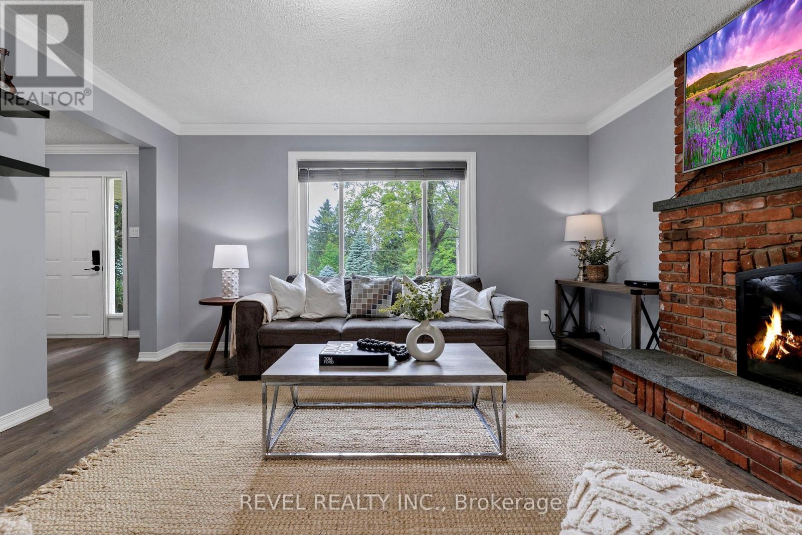46 Royal Estate Drive, Kawartha Lakes (Pontypool), Ontario  L0A 1K0 - Photo 16 - X12146814