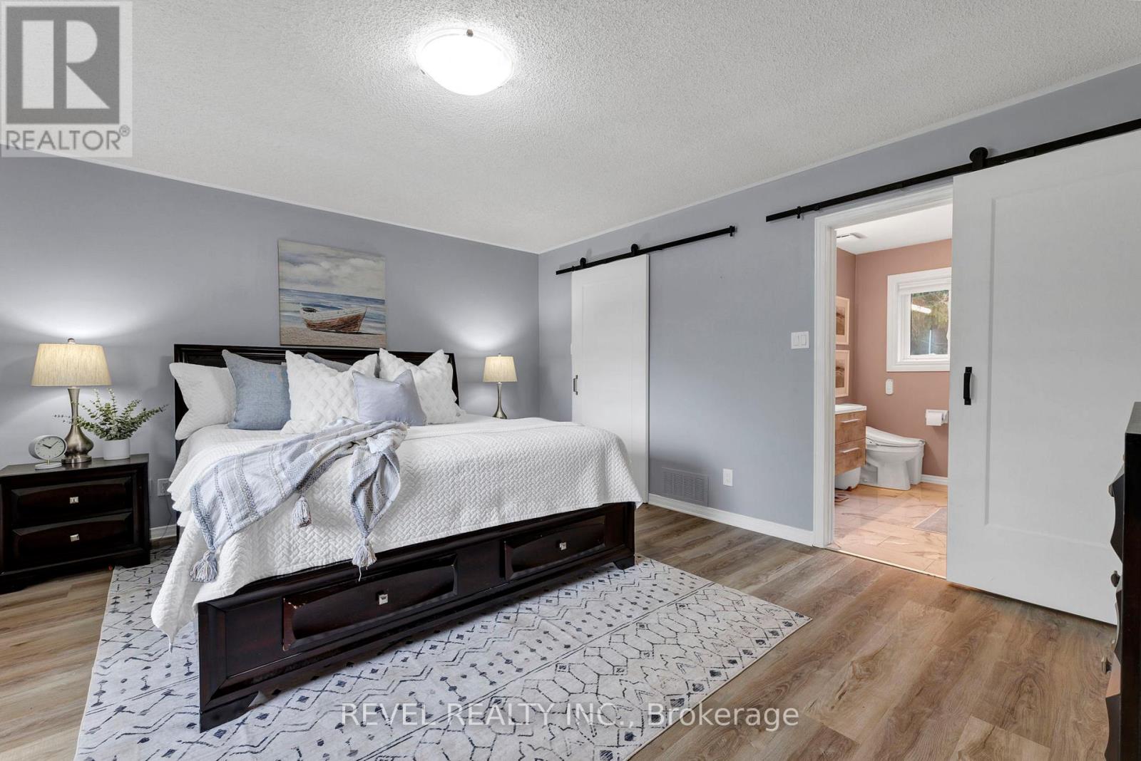 46 Royal Estate Drive, Kawartha Lakes (Pontypool), Ontario  L0A 1K0 - Photo 20 - X12146814