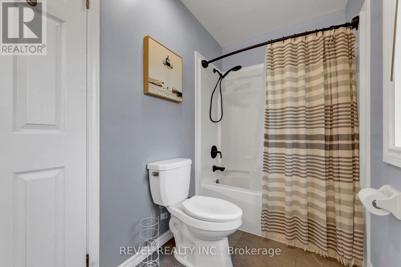 46 Royal Estate Drive, Kawartha Lakes (Pontypool), Ontario  L0A 1K0 - Photo 26 - X12146814