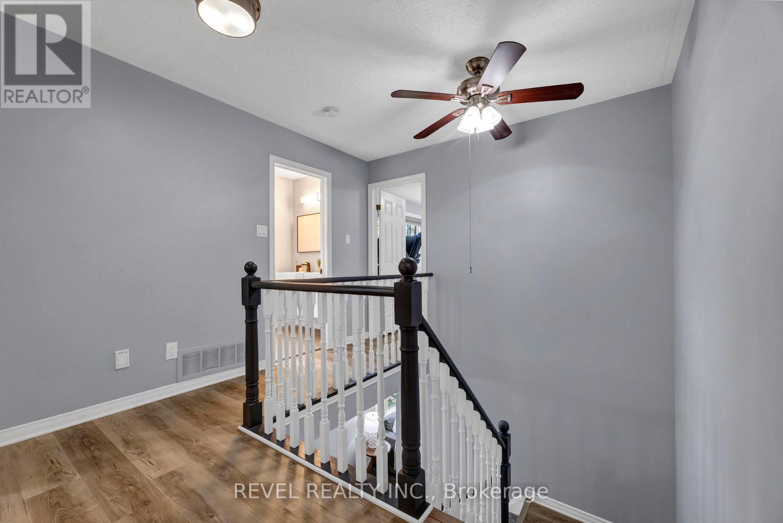 46 Royal Estate Drive, Kawartha Lakes (Pontypool), Ontario  L0A 1K0 - Photo 29 - X12146814