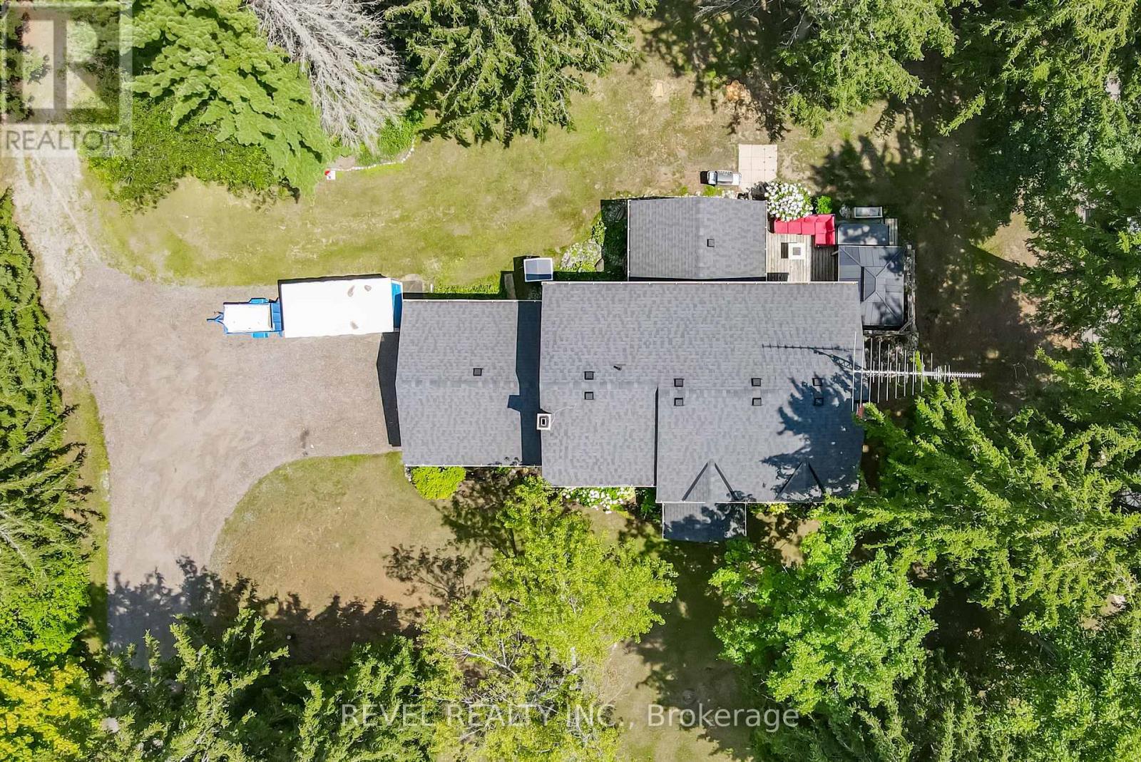 46 Royal Estate Drive, Kawartha Lakes (Pontypool), Ontario  L0A 1K0 - Photo 39 - X12146814