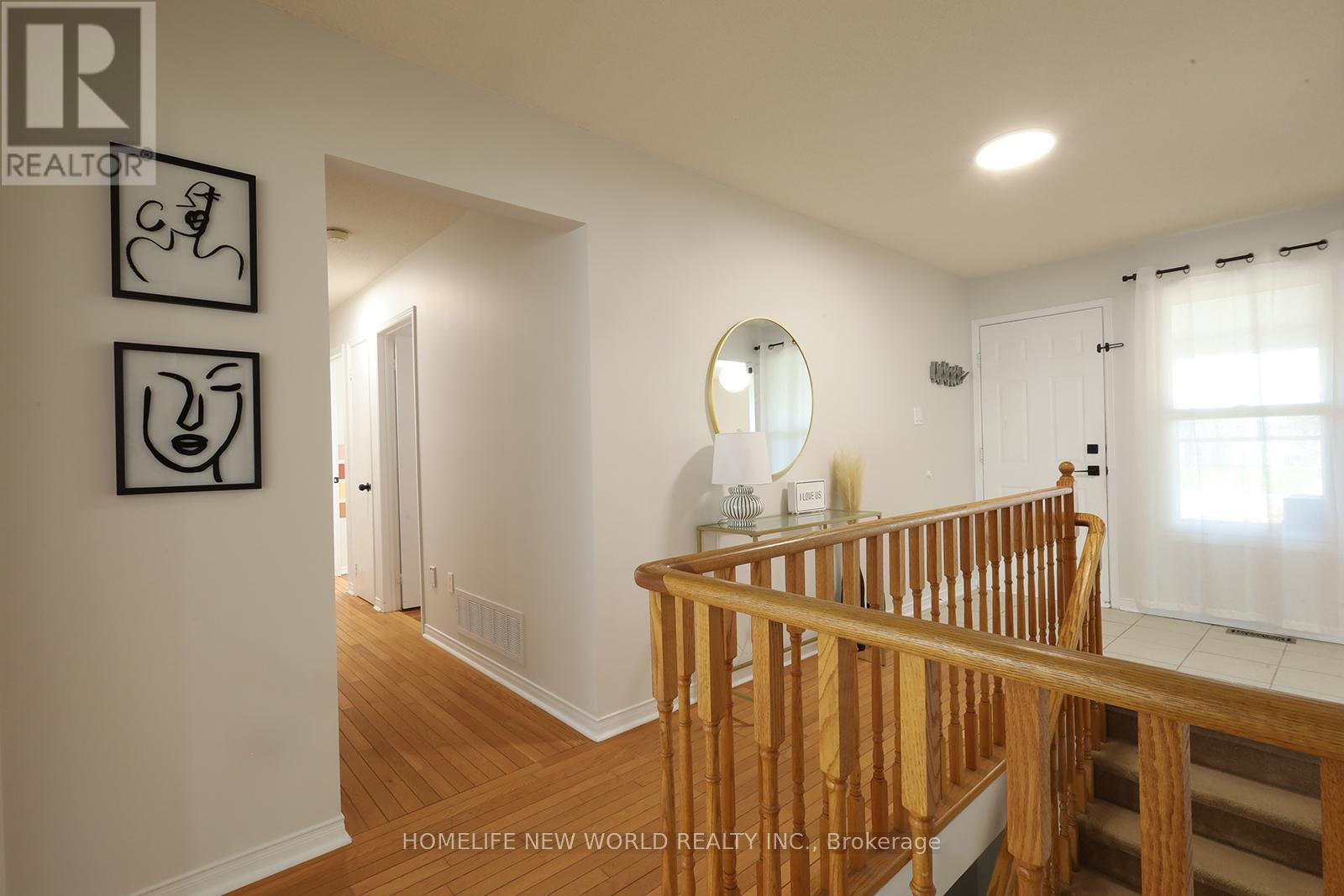 208 Elgin Street, Kawartha Lakes (Lindsay), Ontario  K9V 6B1 - Photo 10 - X12146686