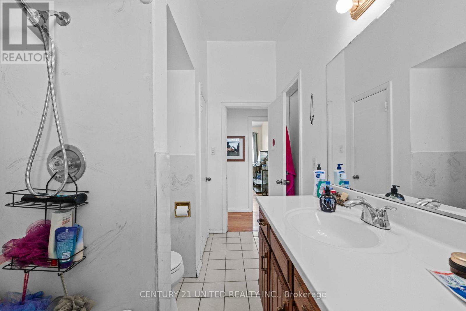 762 Weller Street, Peterborough Central (Old West End), Ontario  K9J 4X5 - Photo 14 - X12147044