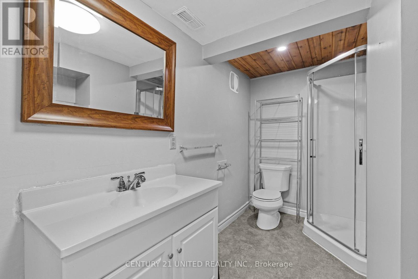 762 Weller Street, Peterborough Central (Old West End), Ontario  K9J 4X5 - Photo 25 - X12147044