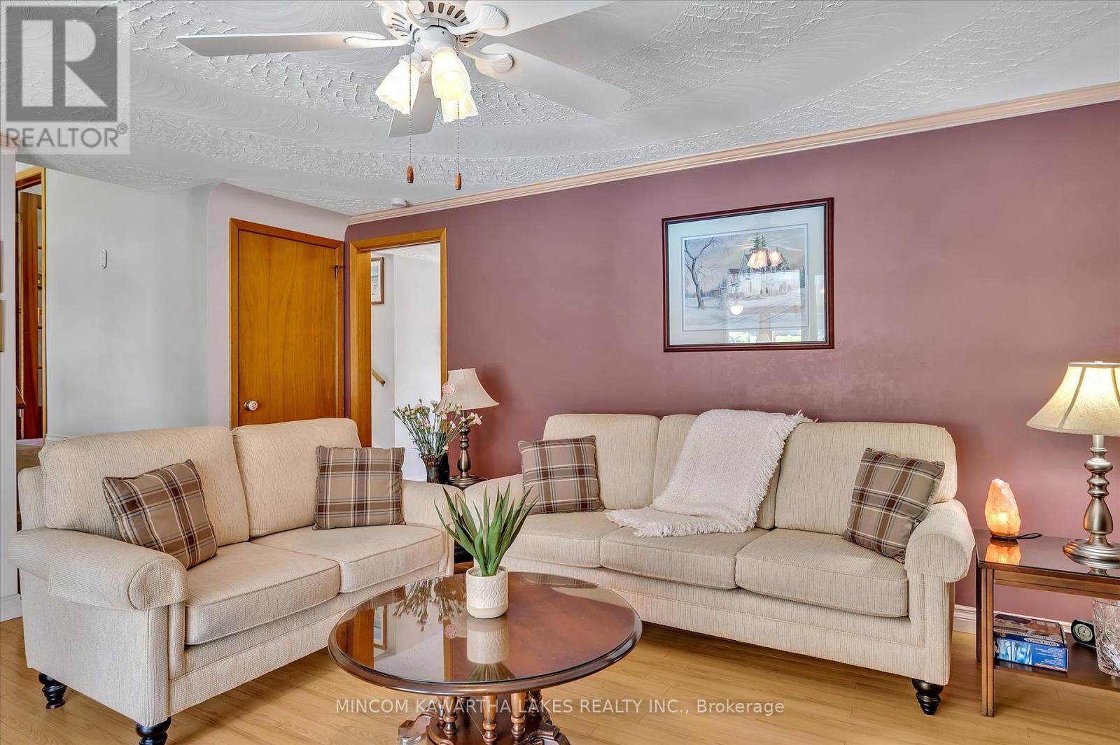 1381 Heather Lane, Peterborough West (North), Ontario  K9J 7N1 - Photo 15 - X12147328