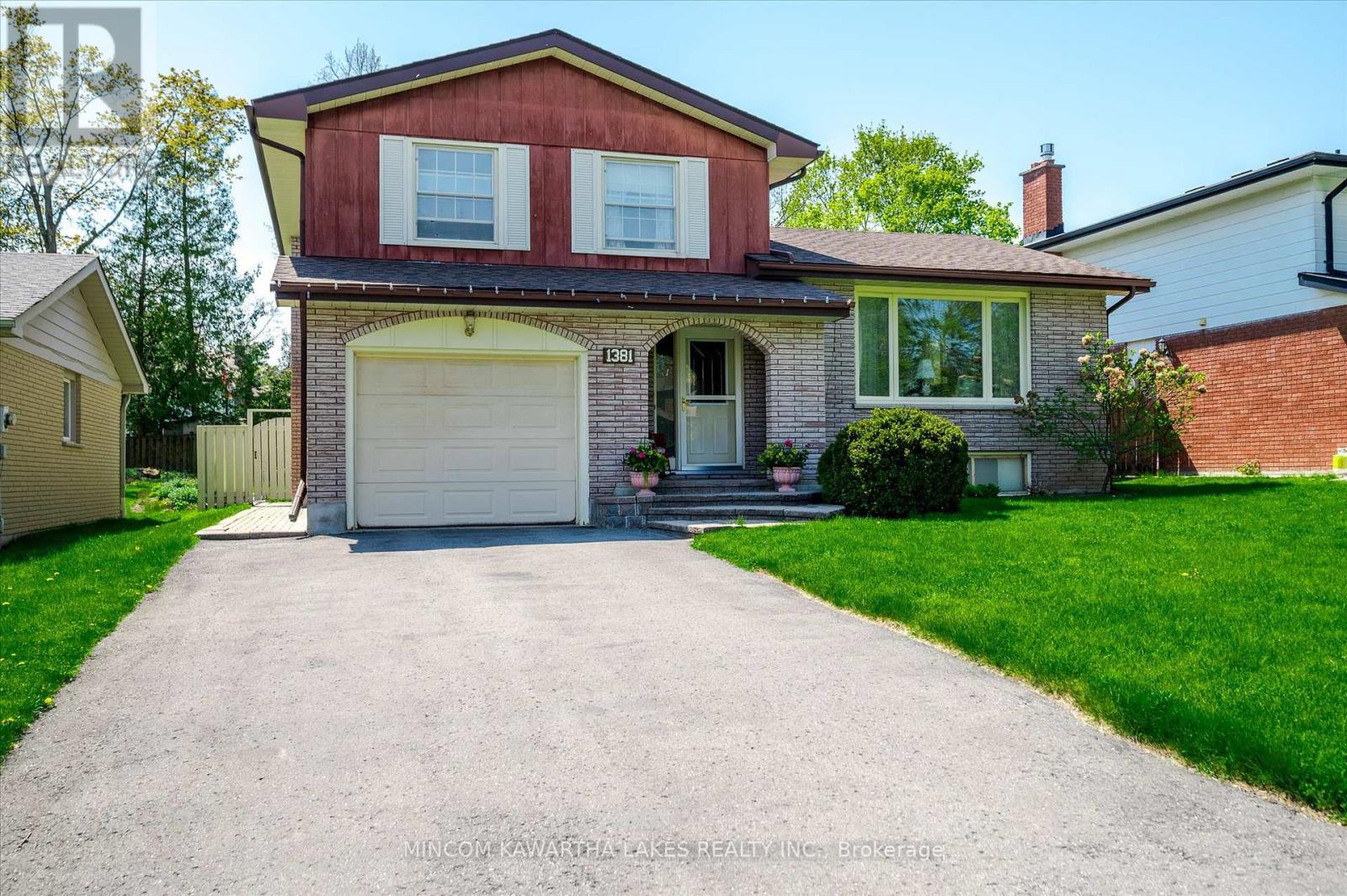 1381 Heather Lane, Peterborough West (North), Ontario  K9J 7N1 - Photo 2 - X12147328