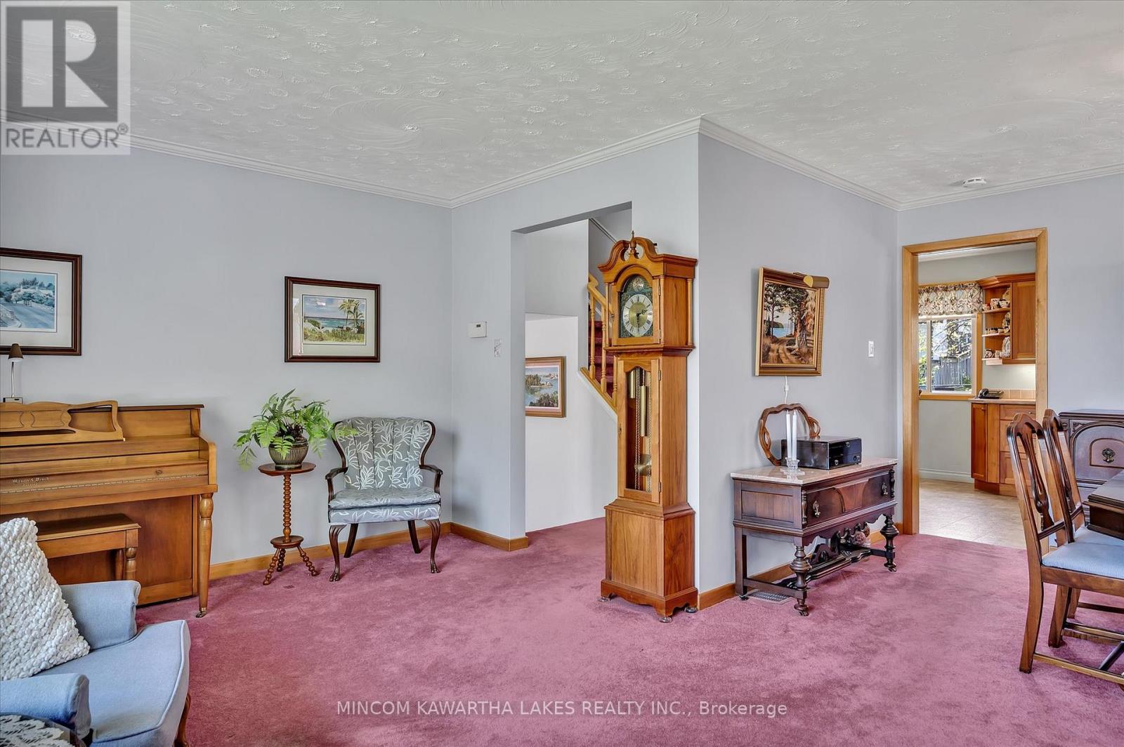 1381 Heather Lane, Peterborough West (North), Ontario  K9J 7N1 - Photo 25 - X12147328