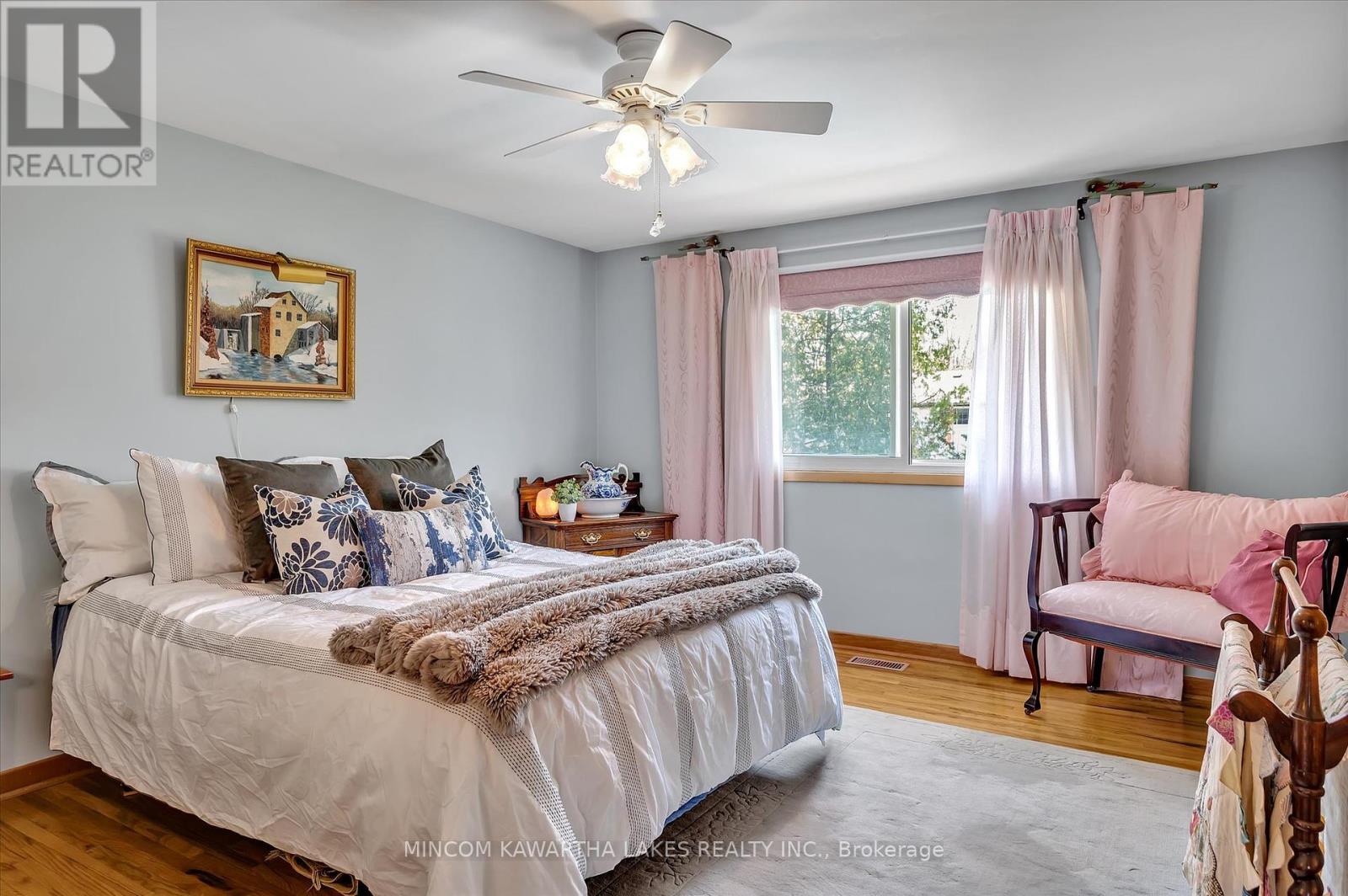 1381 Heather Lane, Peterborough West (North), Ontario  K9J 7N1 - Photo 27 - X12147328