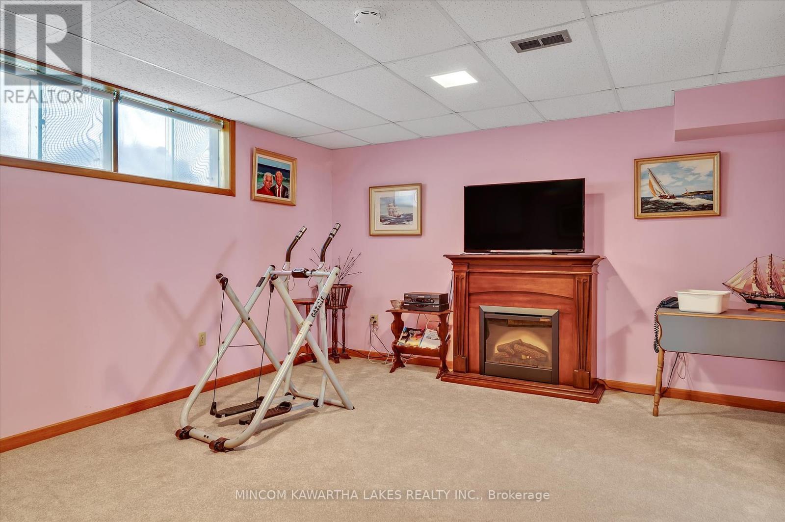 1381 Heather Lane, Peterborough West (North), Ontario  K9J 7N1 - Photo 39 - X12147328