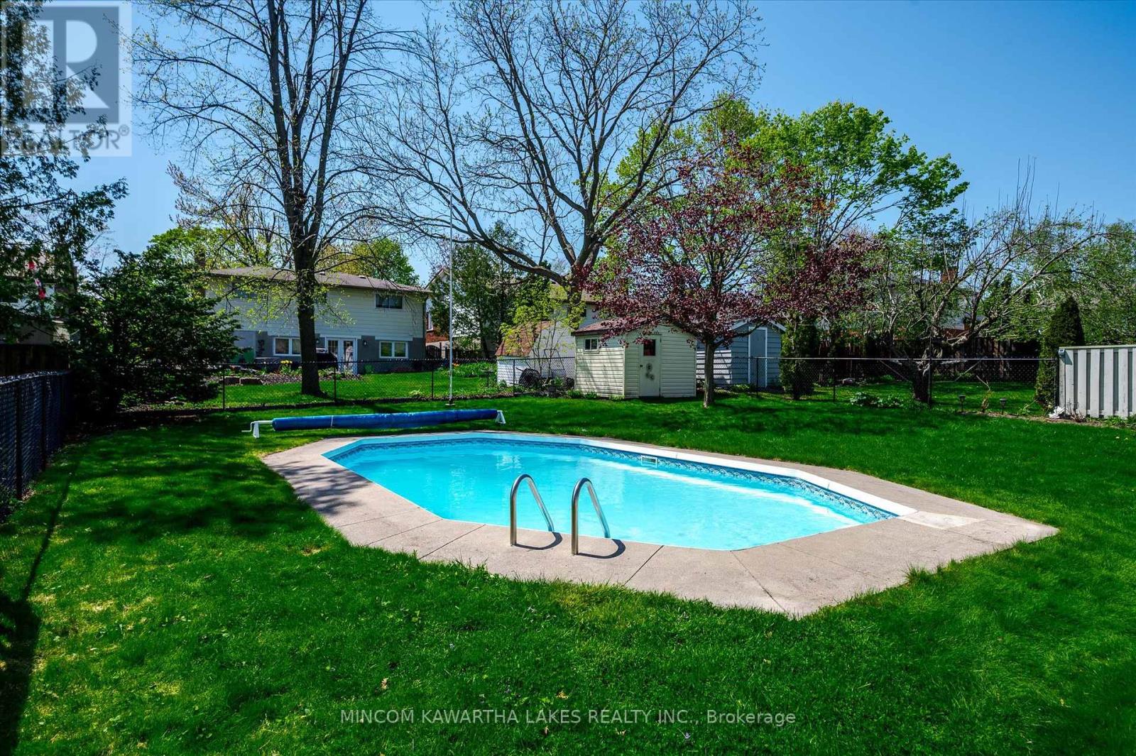 1381 Heather Lane, Peterborough West (North), Ontario  K9J 7N1 - Photo 41 - X12147328