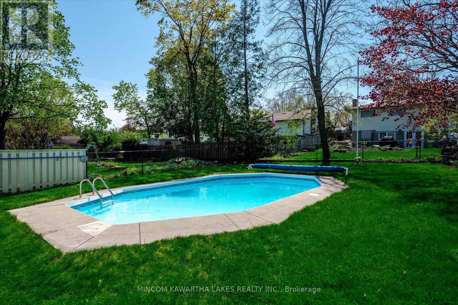 1381 Heather Lane, Peterborough West (North), Ontario  K9J 7N1 - Photo 42 - X12147328