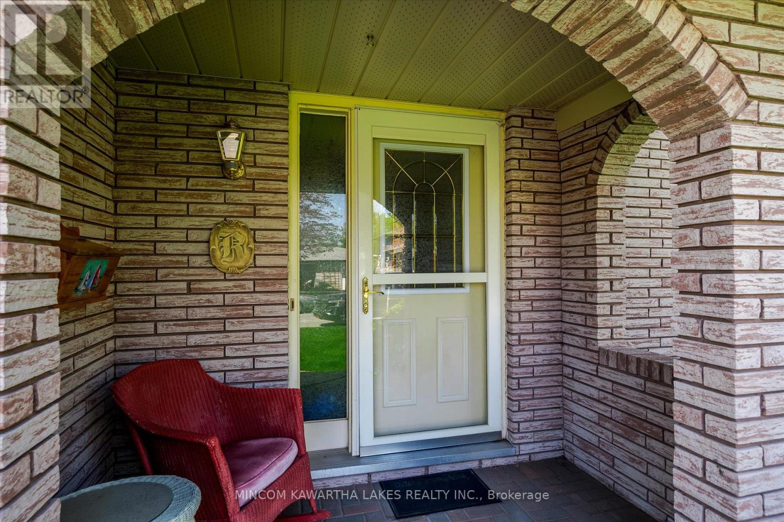 1381 Heather Lane, Peterborough West (North), Ontario  K9J 7N1 - Photo 6 - X12147328