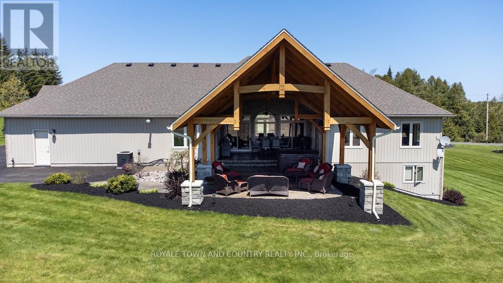 1308 River Road, Kawartha Lakes, Ontario  K9V 4R4 - Photo 40 - X12147677