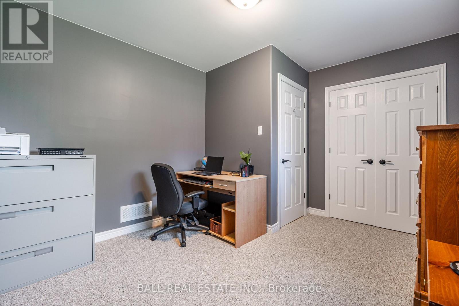 313 Woodward Avenue, Peterborough North (North), Ontario  K9L 1K2 - Photo 23 - X12147912