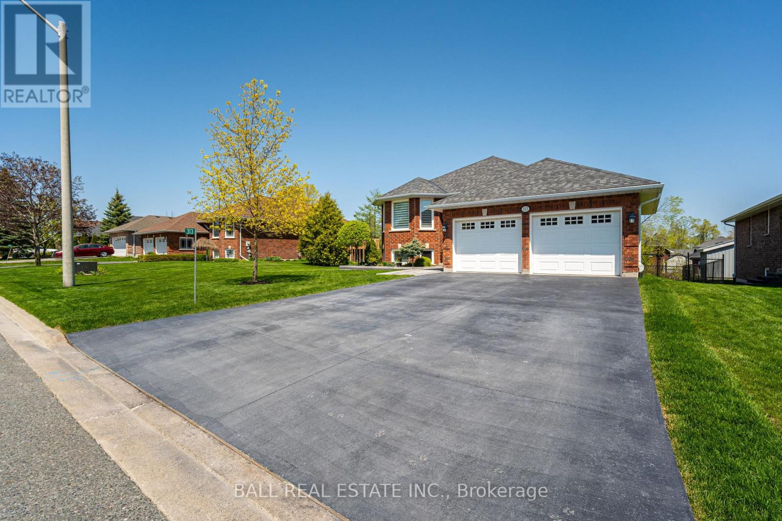 313 Woodward Avenue, Peterborough North (North), Ontario  K9L 1K2 - Photo 32 - X12147912