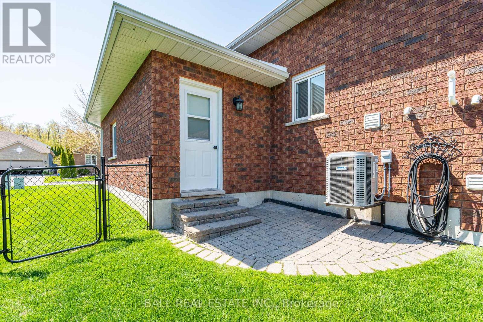 313 Woodward Avenue, Peterborough North (North), Ontario  K9L 1K2 - Photo 37 - X12147912