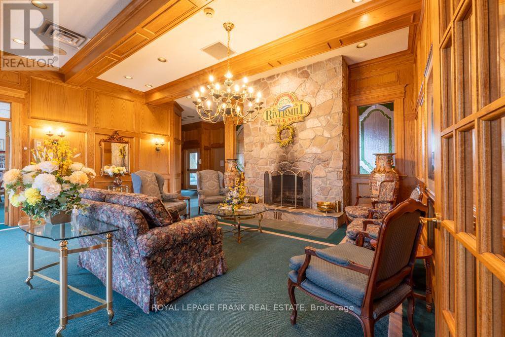 9 Eglington Street, Kawartha Lakes (Lindsay), Ontario  K9V 6K6 - Photo 42 - X12147941