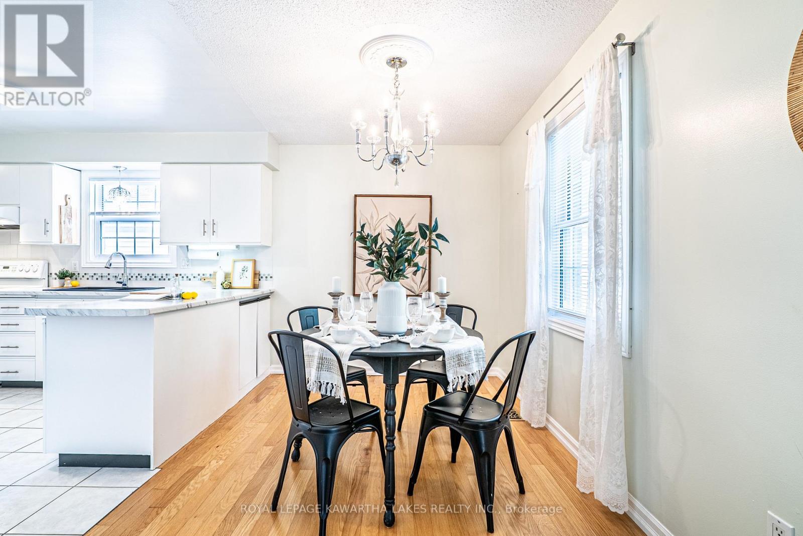 83 Lori Boulevard, Kawartha Lakes (Lindsay), Ontario  K9V 6V7 - Photo 25 - X12147974