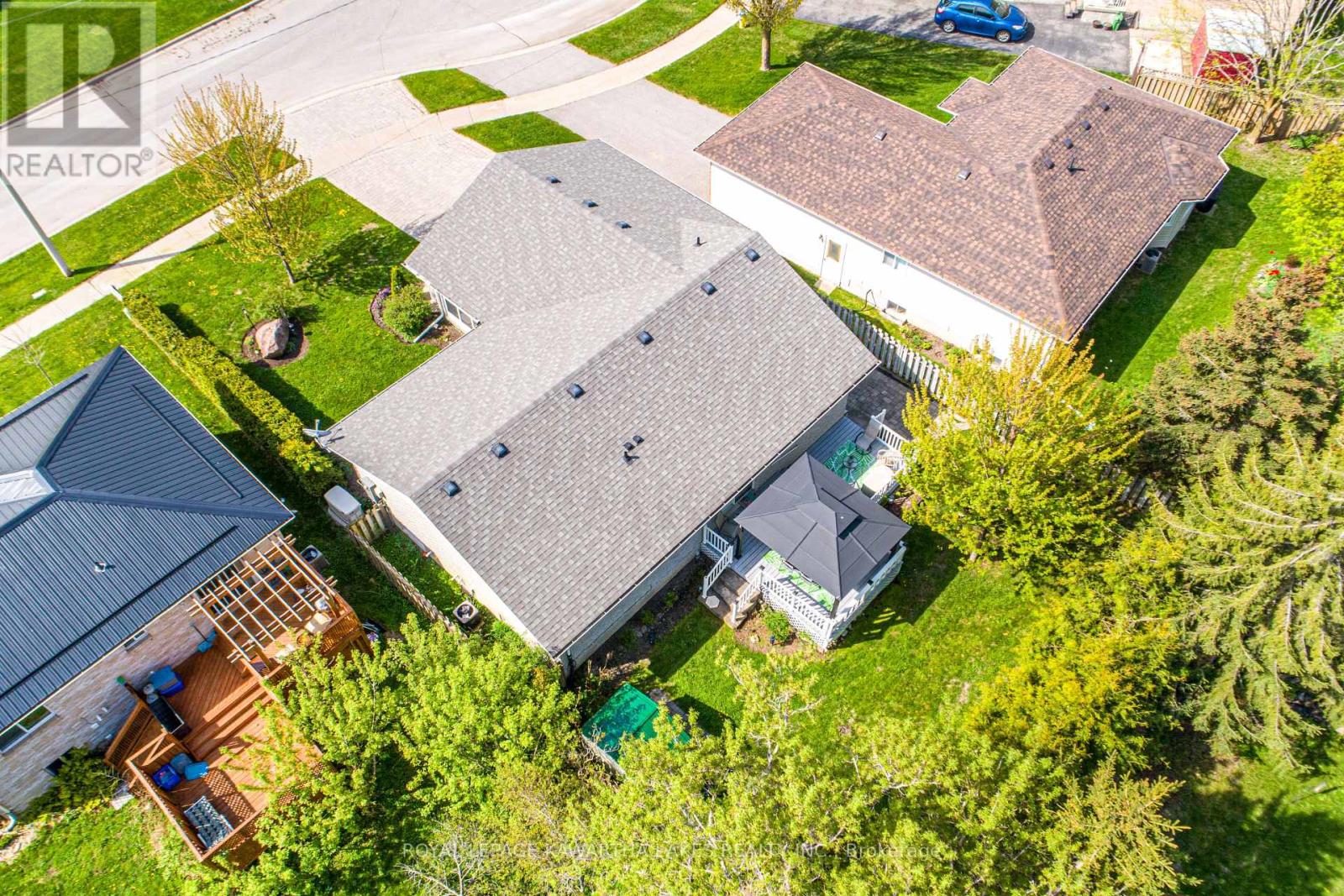 83 Lori Boulevard, Kawartha Lakes (Lindsay), Ontario  K9V 6V7 - Photo 43 - X12147974