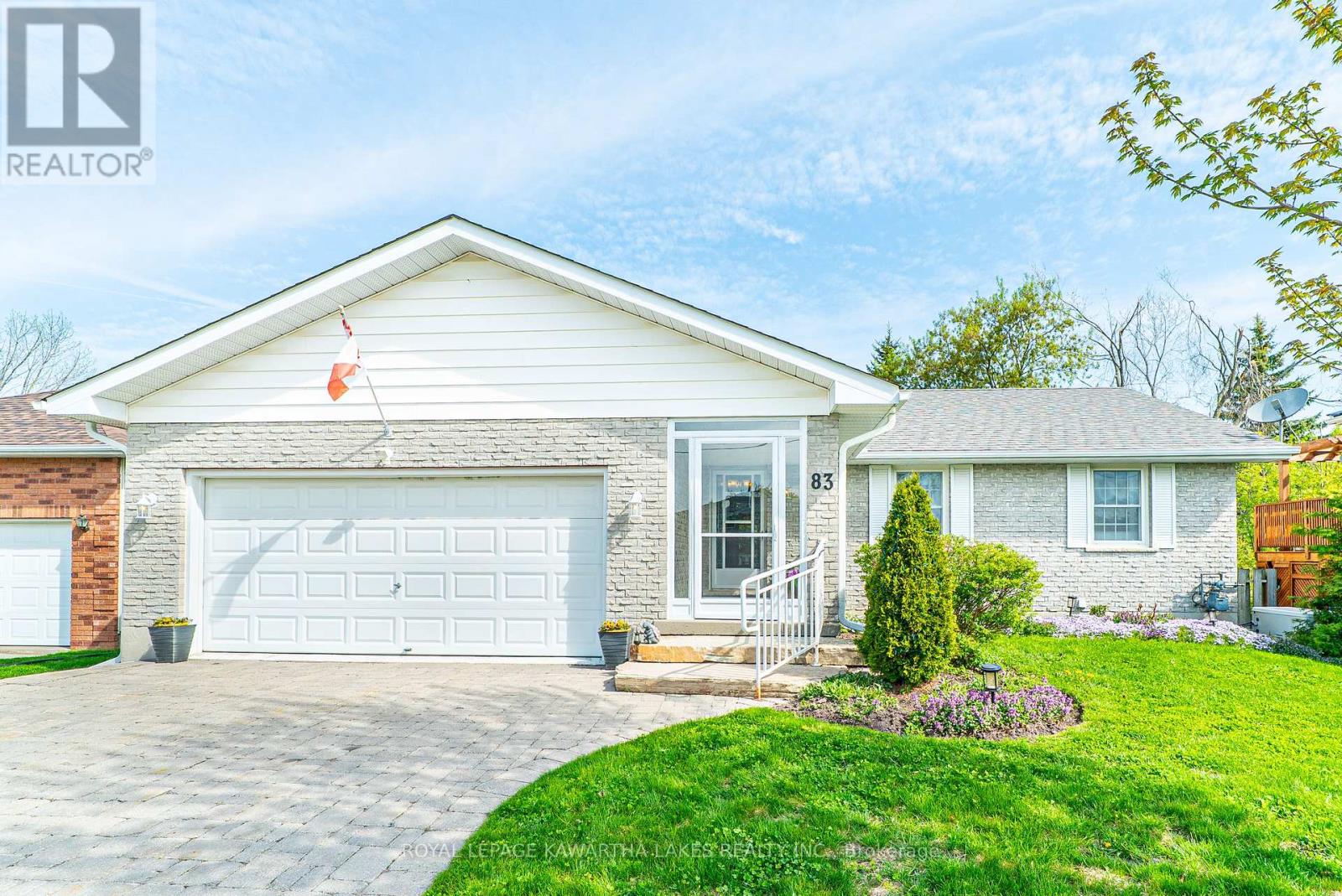83 Lori Boulevard, Kawartha Lakes (Lindsay), Ontario  K9V 6V7 - Photo 7 - X12147974