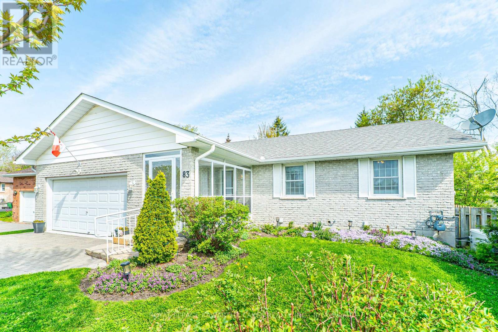 83 Lori Boulevard, Kawartha Lakes (Lindsay), Ontario  K9V 6V7 - Photo 8 - X12147974
