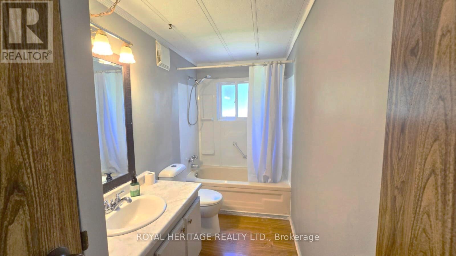 19 Park Street, Kawartha Lakes (Fenelon), Ontario  K9V 4R1 - Photo 23 - X12148165