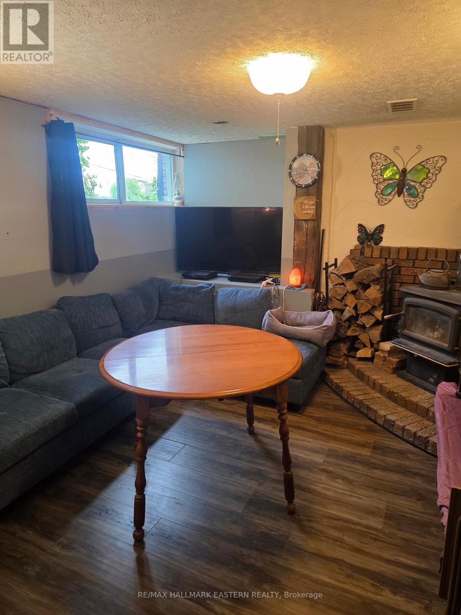352 Peregrine Road, Selwyn, Ontario  K9J 6X2 - Photo 16 - X12148222
