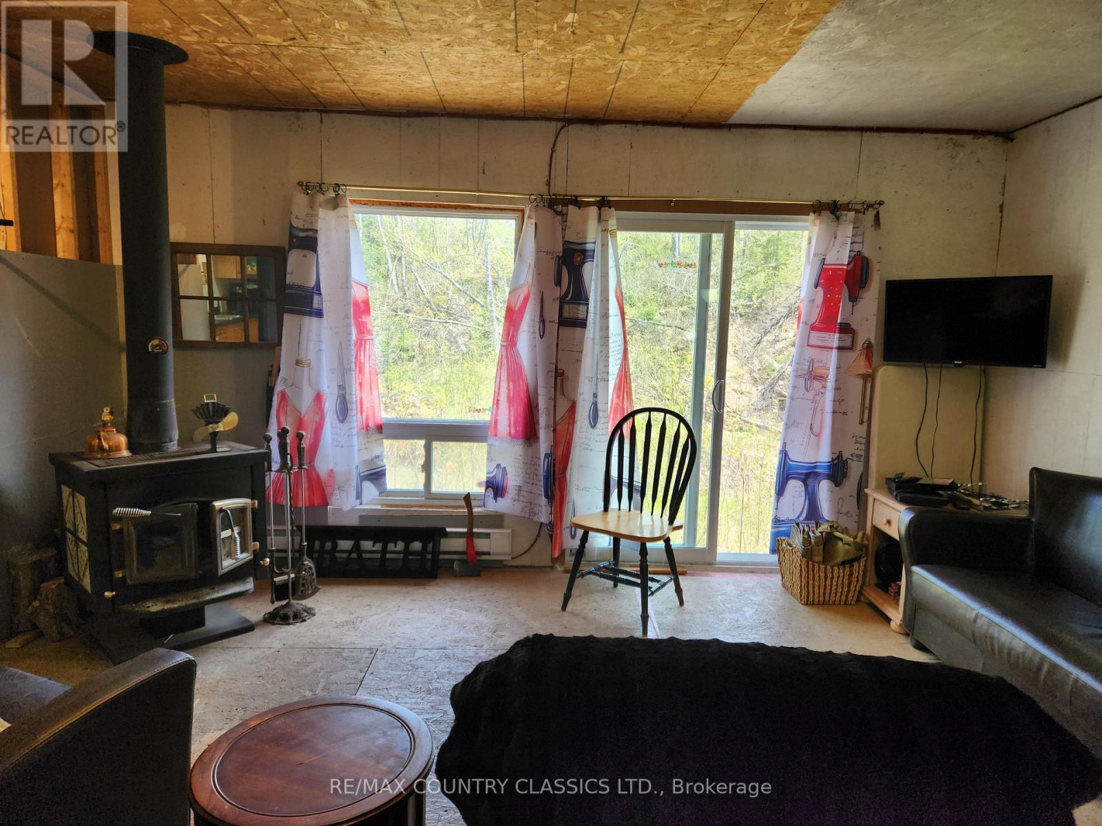 2910 Weslemkoon Lake Road, Tudor & Cashel, Ontario  K0L 1W0 - Photo 2 - X12148524