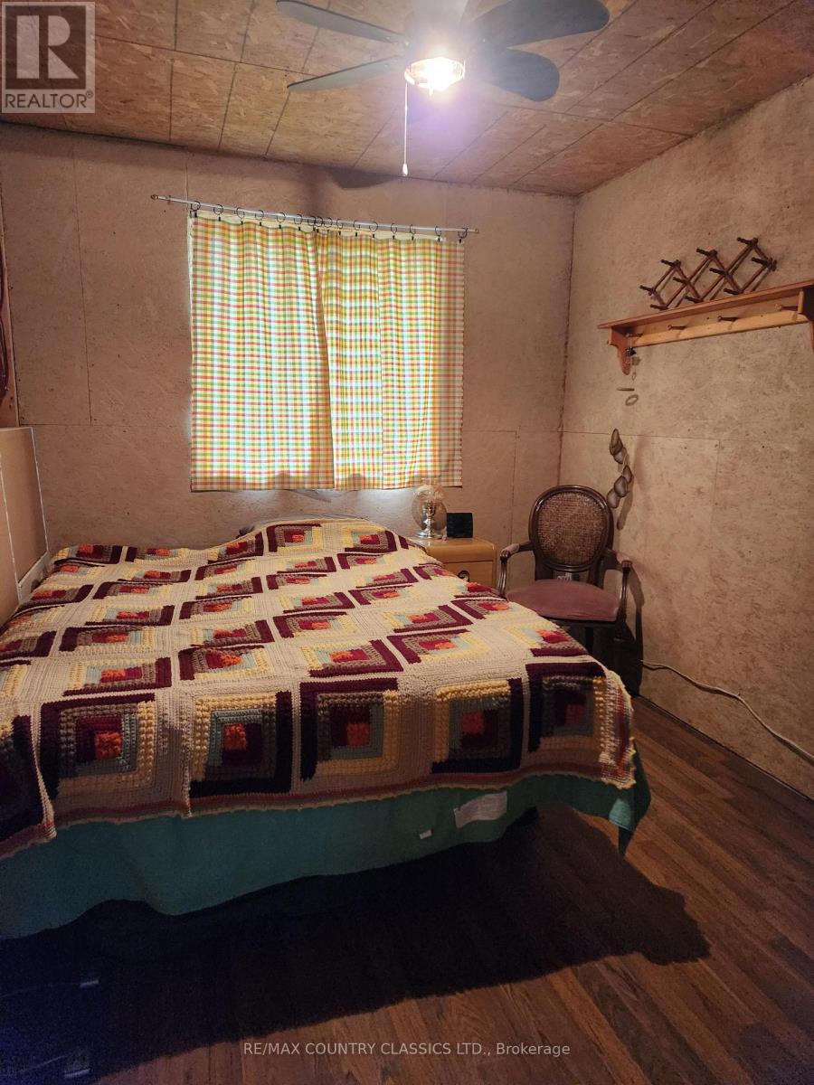 2910 Weslemkoon Lake Road, Tudor & Cashel, Ontario  K0L 1W0 - Photo 20 - X12148524