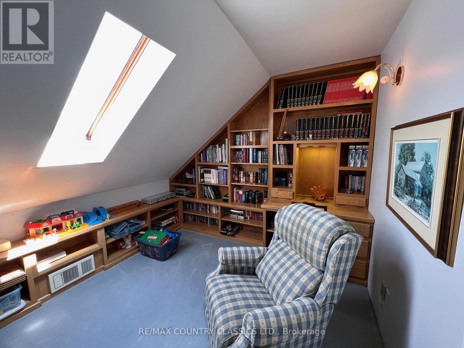 11 Golfview Drive, Bancroft (Bancroft Ward), Ontario  K0L 1C0 - Photo 37 - X12148612