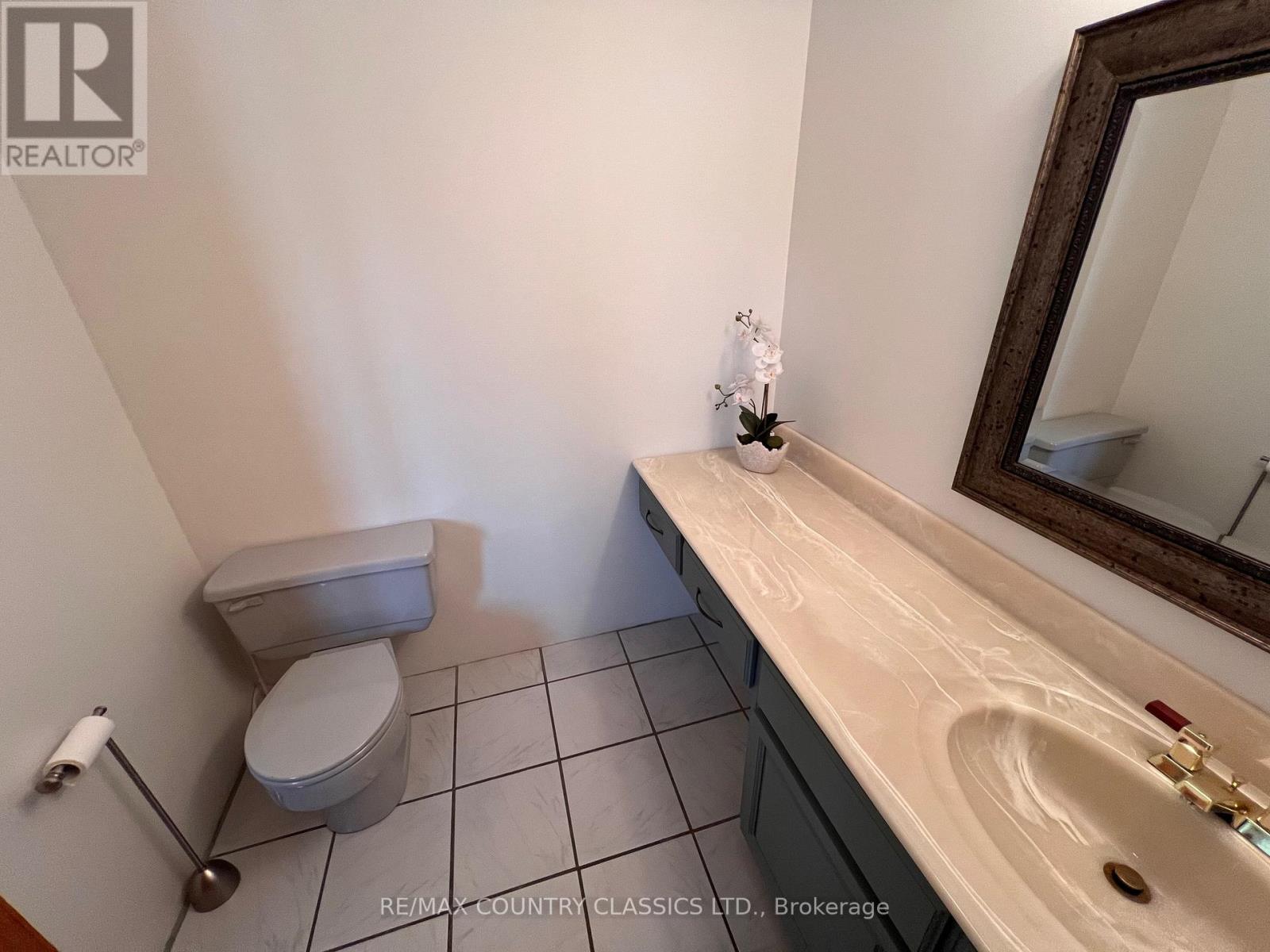 11 Golfview Drive, Bancroft (Bancroft Ward), Ontario  K0L 1C0 - Photo 45 - X12148612