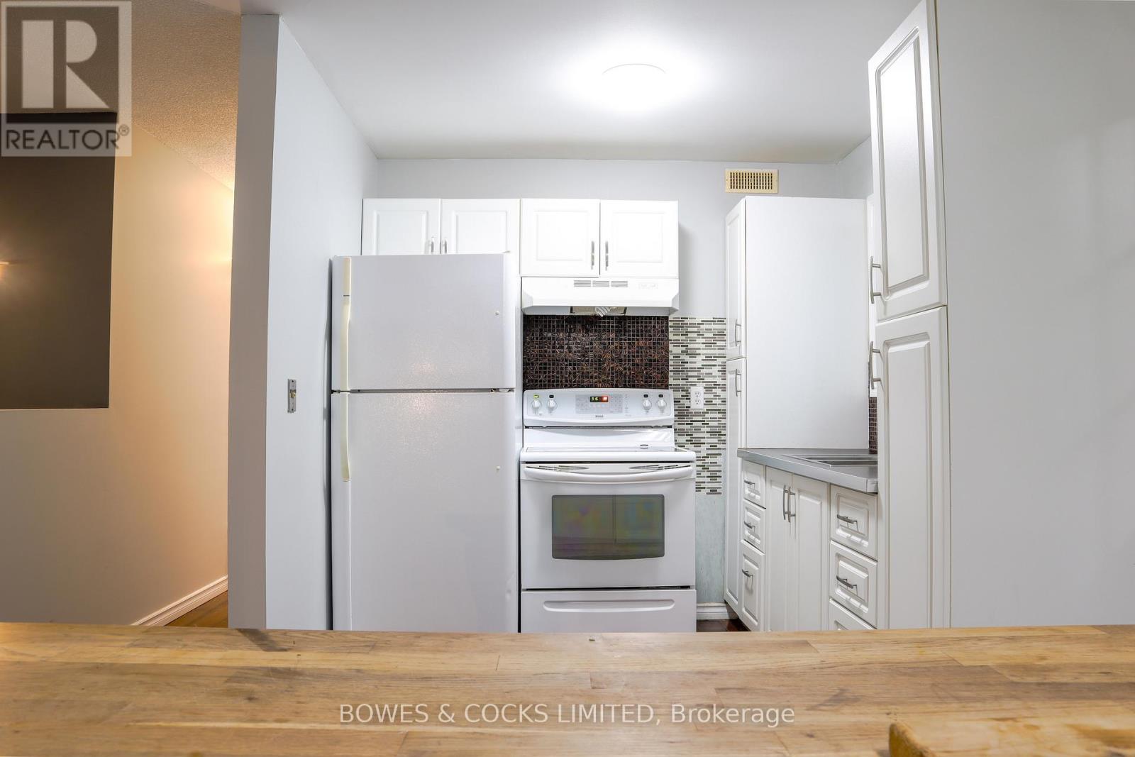 2276 County Road 620, North Kawartha, Ontario  K0L 1A0 - Photo 9 - X12149814