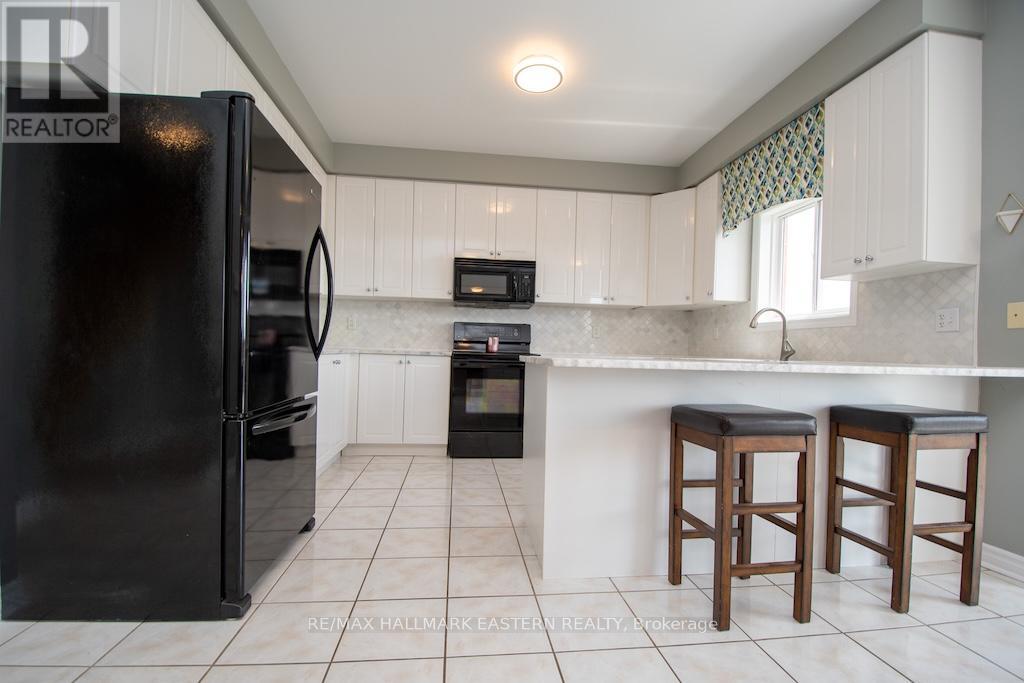 962 Baker Street, Peterborough North (North), Ontario  K9H 7P7 - Photo 10 - X12150218