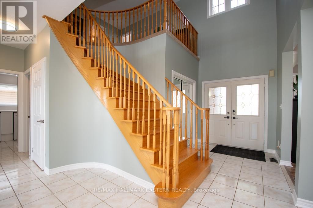 962 Baker Street, Peterborough North (North), Ontario  K9H 7P7 - Photo 15 - X12150218