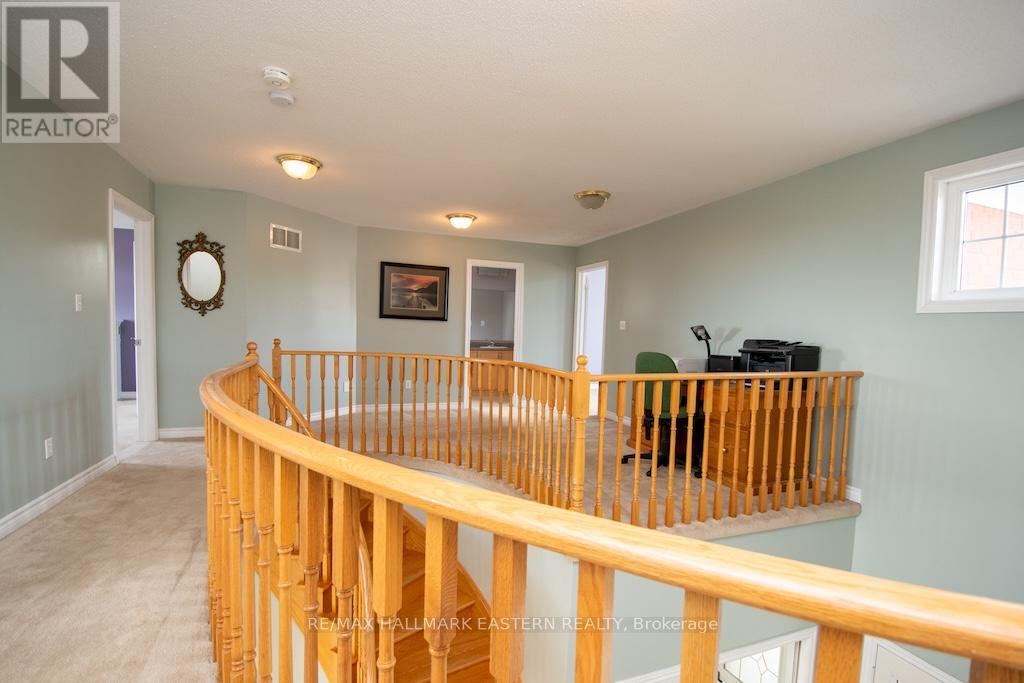 962 Baker Street, Peterborough North (North), Ontario  K9H 7P7 - Photo 16 - X12150218