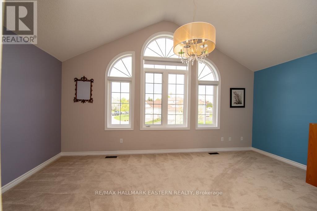962 Baker Street, Peterborough North (North), Ontario  K9H 7P7 - Photo 30 - X12150218