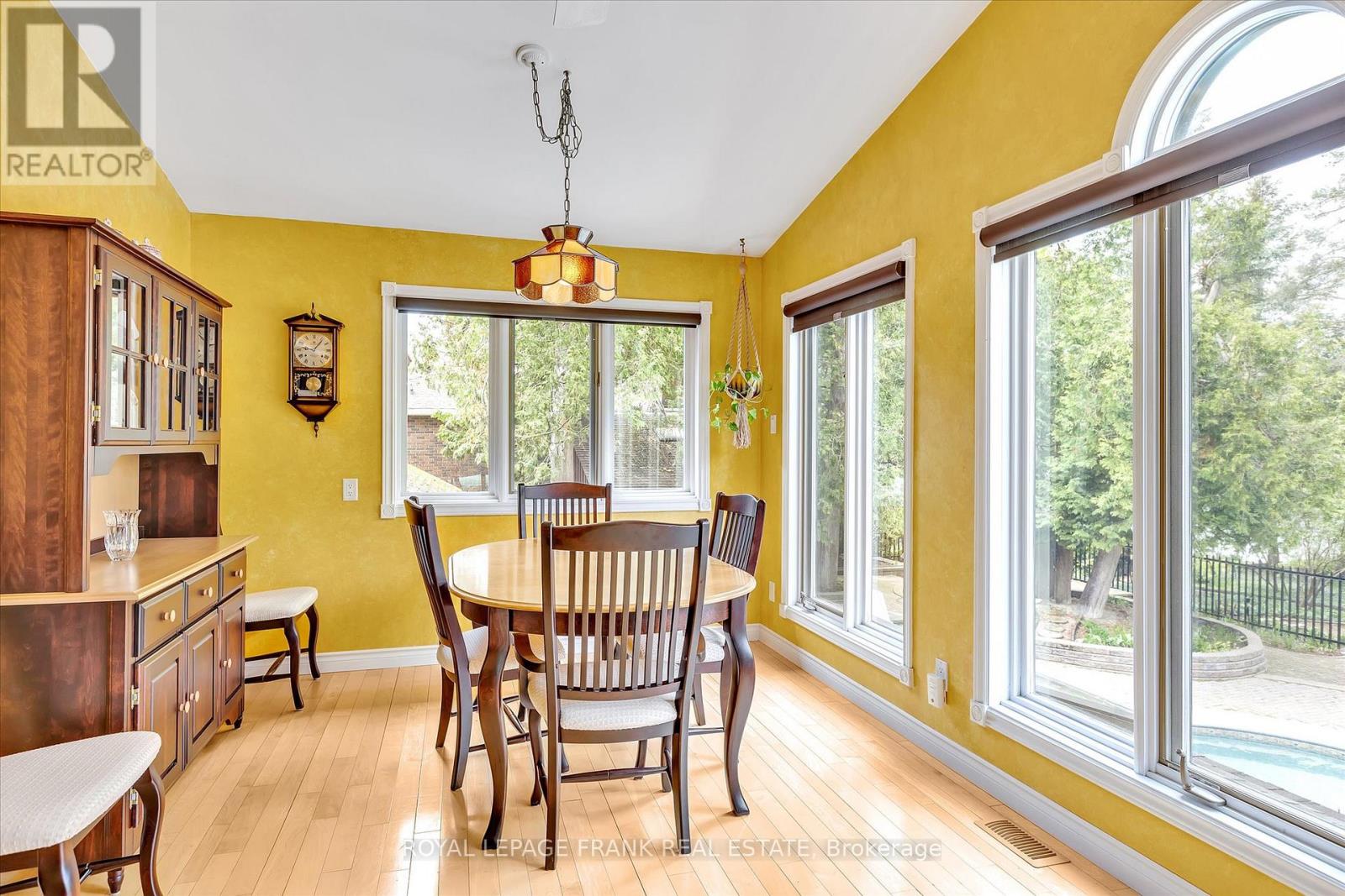 256 Sherin Avenue, Peterborough South (East), Ontario  K9J 1B6 - Photo 14 - X12150415