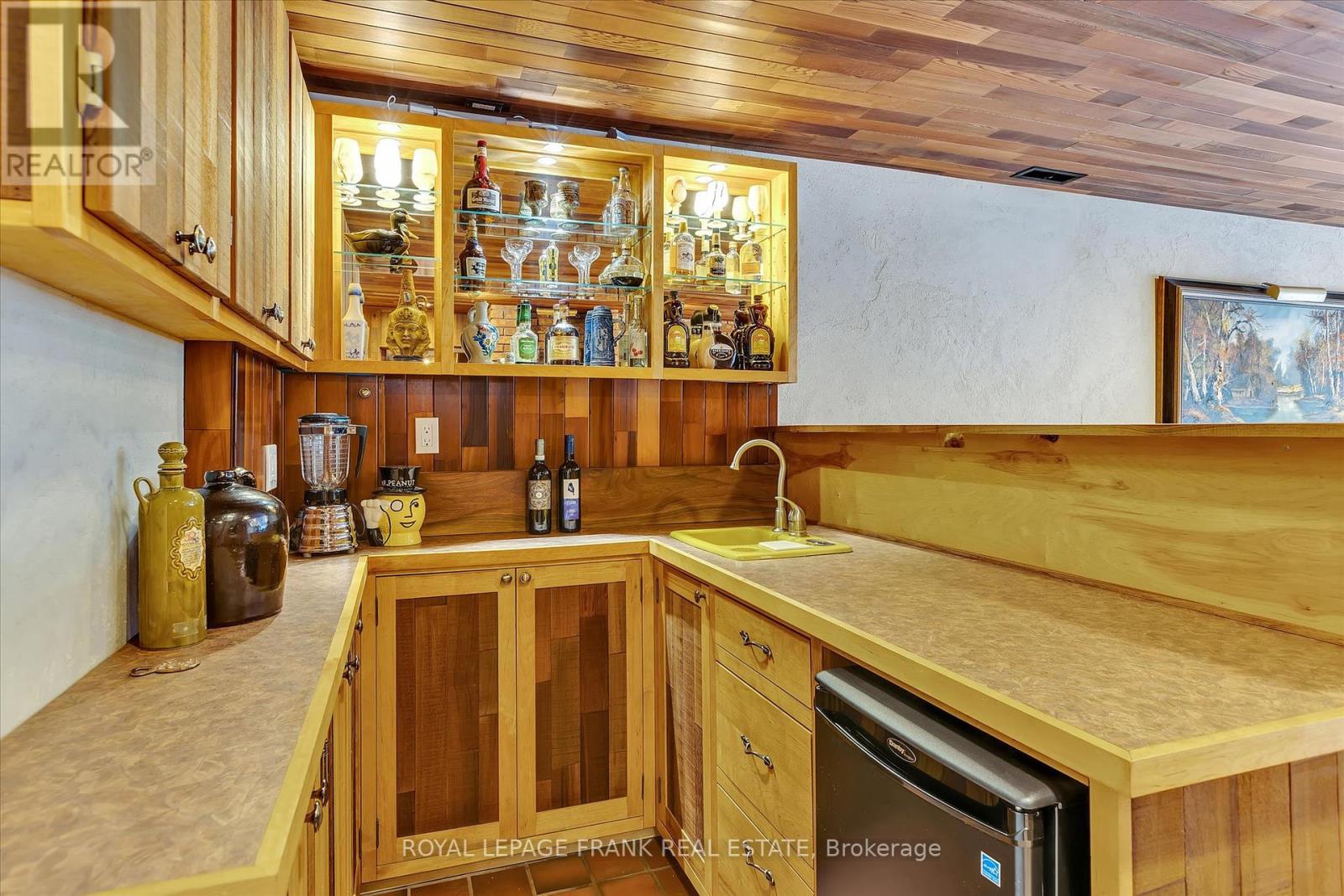 256 Sherin Avenue, Peterborough South (East), Ontario  K9J 1B6 - Photo 24 - X12150415