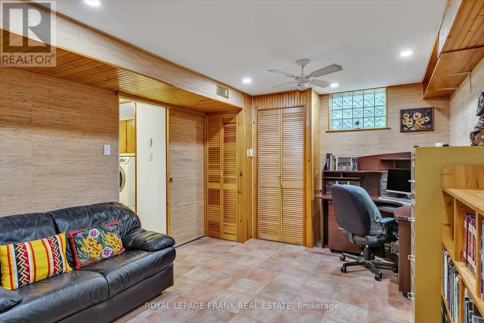 256 Sherin Avenue, Peterborough South (East), Ontario  K9J 1B6 - Photo 26 - X12150415