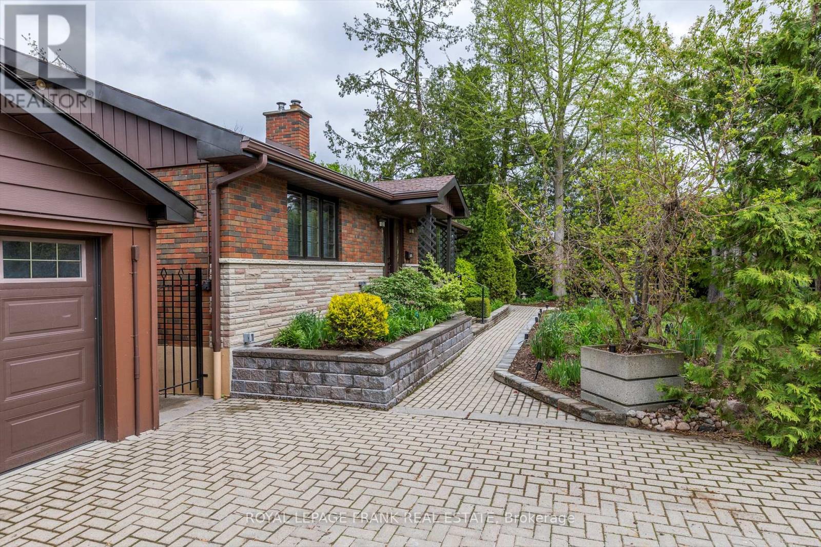 256 Sherin Avenue, Peterborough South (East), Ontario  K9J 1B6 - Photo 45 - X12150415