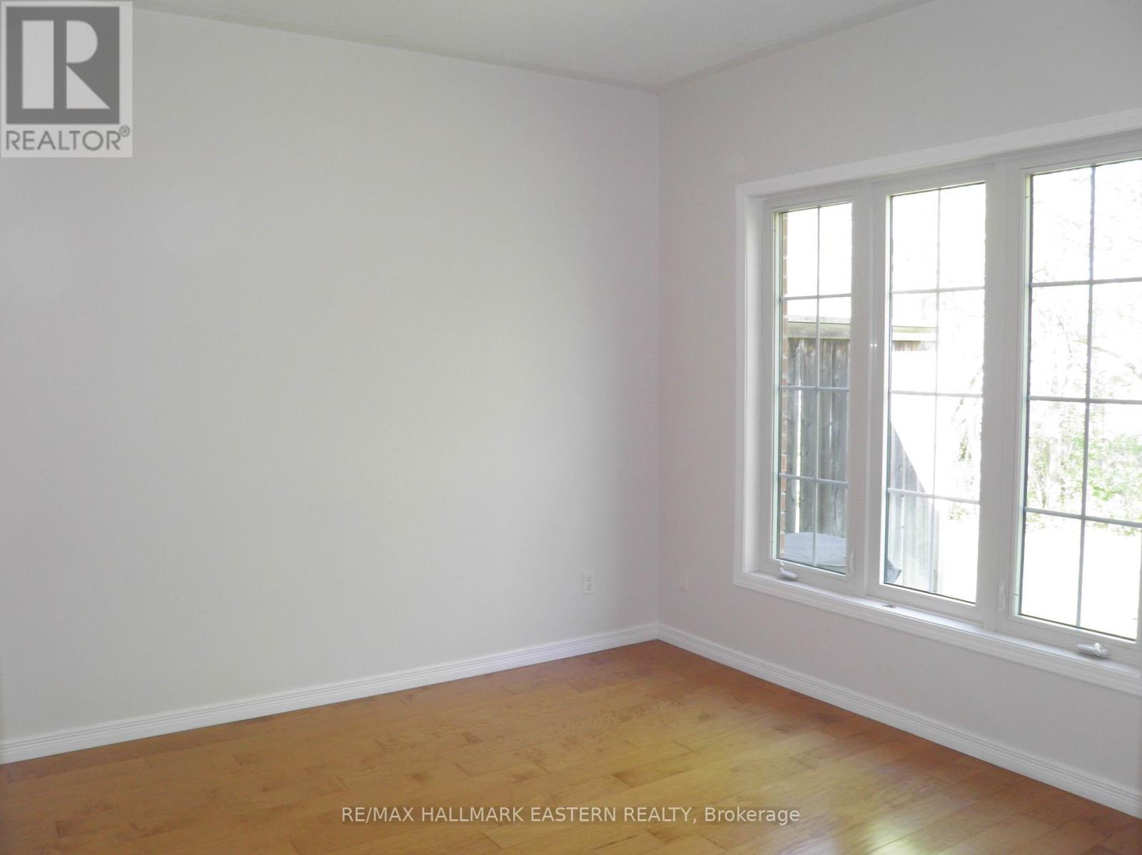 3 Wingett Way, Smith-Ennismore-Lakefield (Lakefield), Ontario  K0L 2H0 - Photo 12 - X12150853