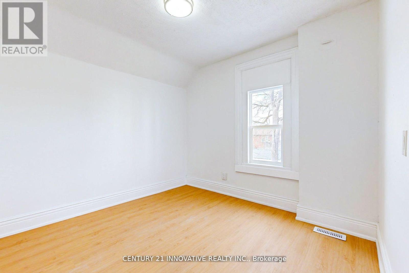 57 Olive Avenue, Peterborough (Downtown), Ontario  K9J 3K0 - Photo 30 - X12150783