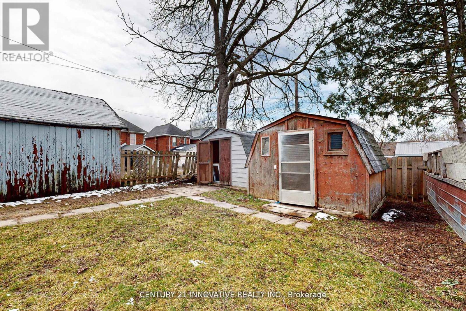 57 Olive Avenue, Peterborough (Downtown), Ontario  K9J 3K0 - Photo 37 - X12150783