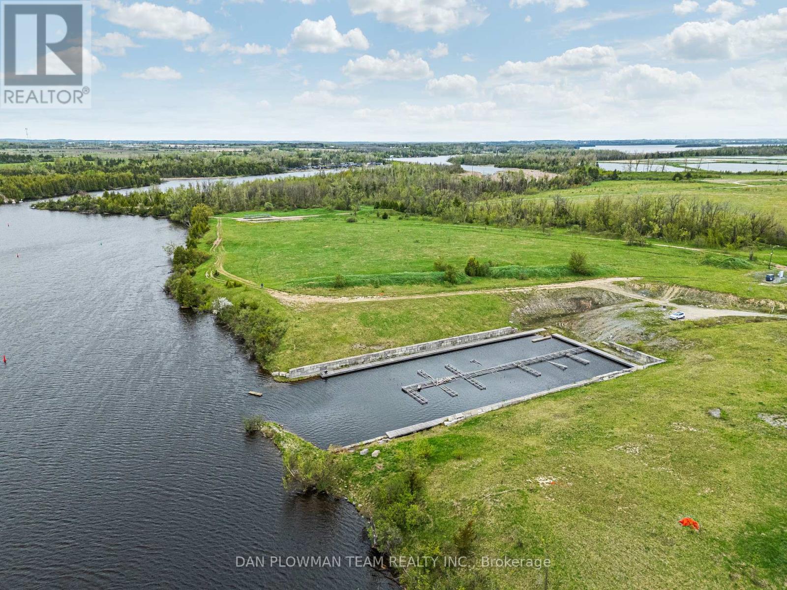 405 St. David Street, Kawartha Lakes (Ops), Ontario  K9V 6H2 - Photo 11 - X12151568